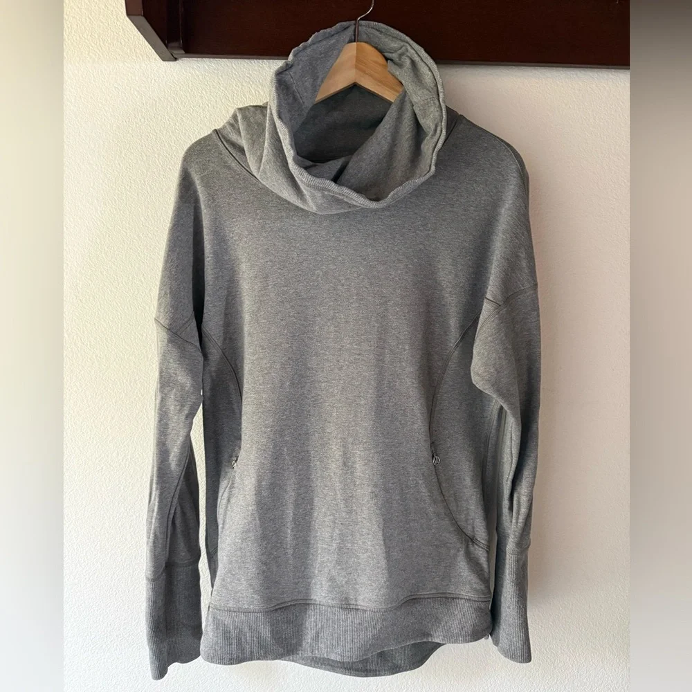 Lululemon Athletica Rest Day Cowl Neck Pullover Sweatshirt, Vintage Grey,Size 10 - Picture 6 of 13